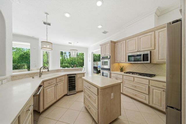 15510 Beecham Drive, Houston, TX 77068