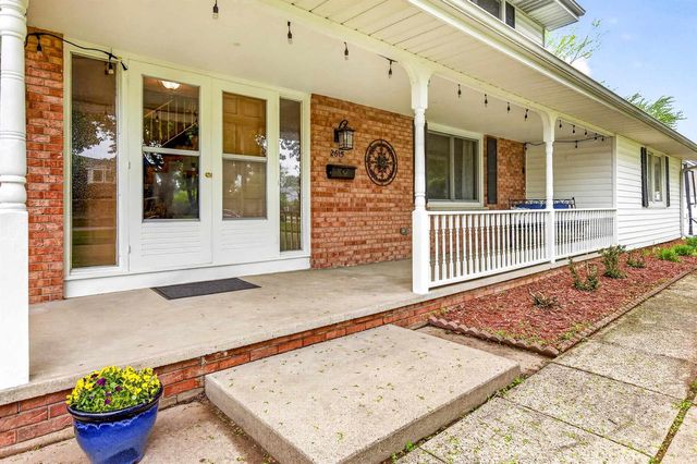 2615 N UNION STREET, Appleton, WI 54911