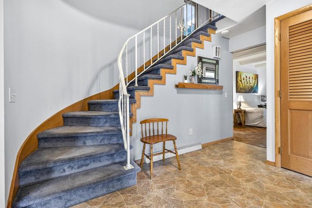 2615 N UNION STREET, Appleton, WI 54911