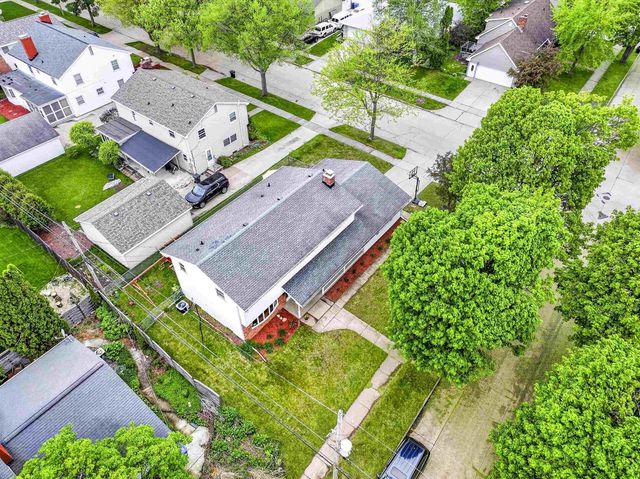 2615 N UNION STREET, Appleton, WI 54911
