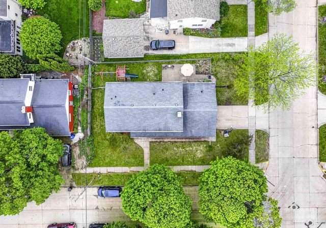 2615 N UNION STREET, Appleton, WI 54911