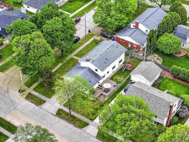 2615 N UNION STREET, Appleton, WI 54911