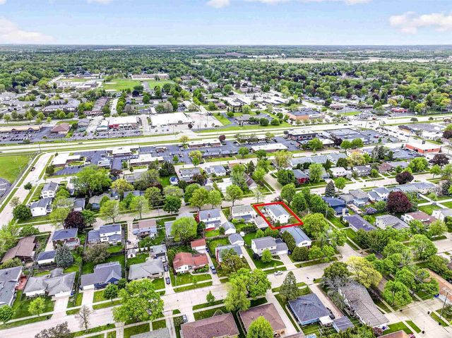 2615 N UNION STREET, Appleton, WI 54911