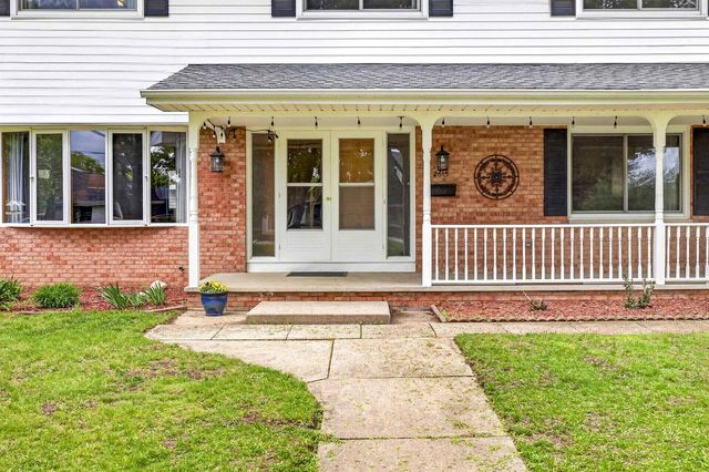 2615 N UNION STREET, Appleton, WI 54911