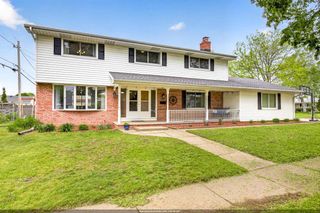 2615 N UNION STREET, Appleton, WI 54911