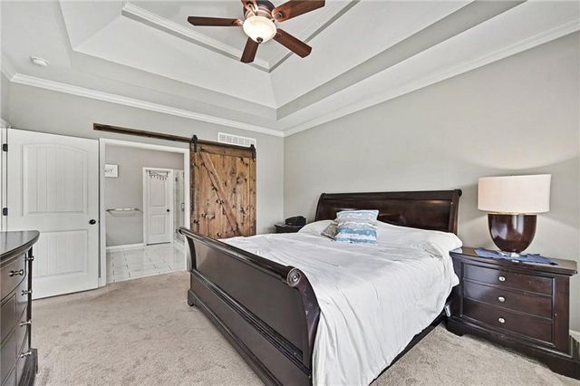 9000 N Seymour Avenue, Kansas City, MO 64153