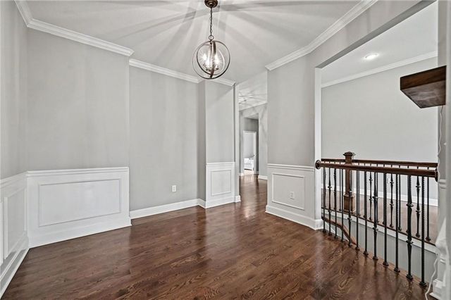 9000 N Seymour Avenue, Kansas City, MO 64153