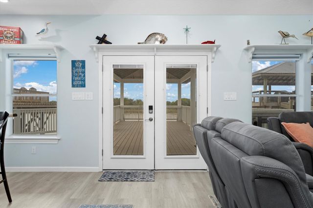 3582 Fm-2031, Matagorda, TX 77457