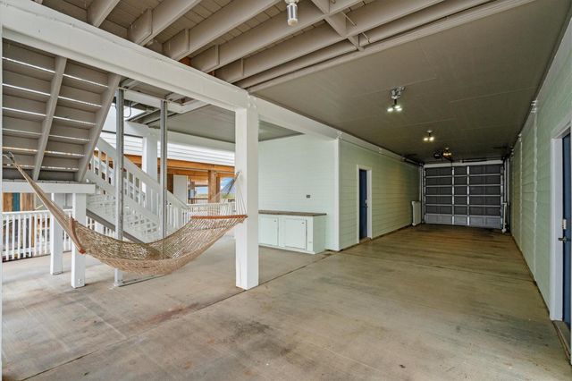 3582 Fm-2031, Matagorda, TX 77457