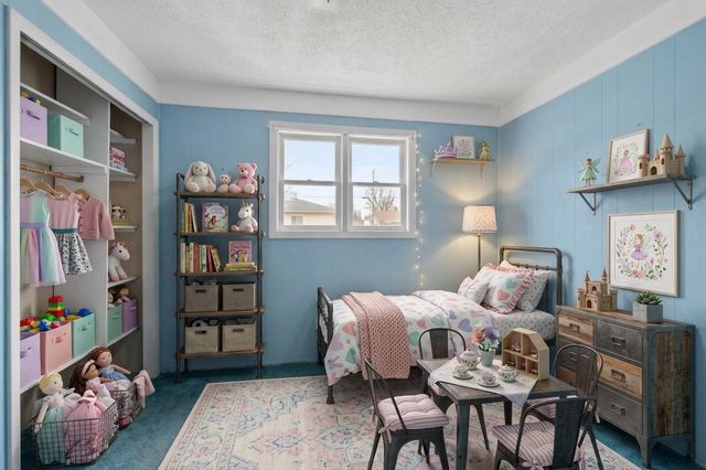 21929 Rosedale Street, Saint Clair Shores, MI 48080