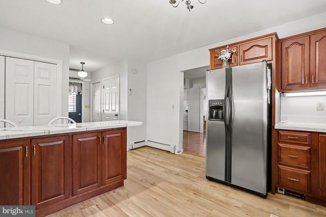 4545 E PROSPECT RD, York, PA 17406