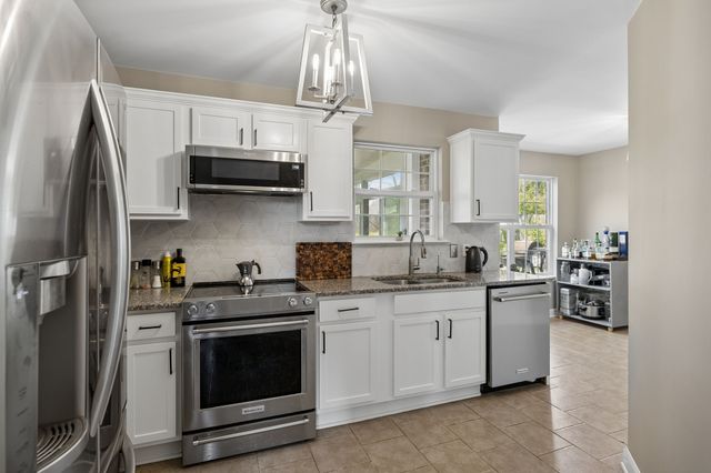 971 Clemmons Rd, Mount Juliet, TN 37122