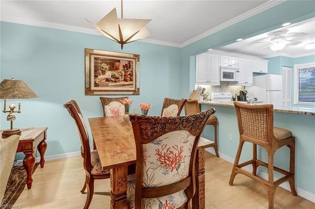 3041 Sandpiper Bay CIR H201, Naples, FL 34112