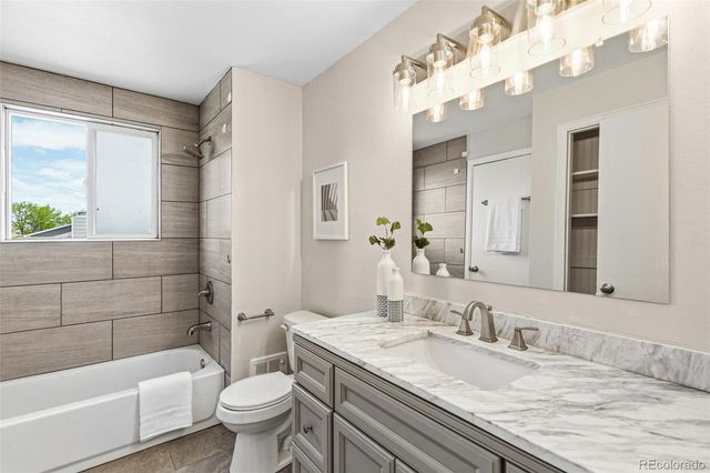 18395 E Mexico Place, Aurora, CO 80017