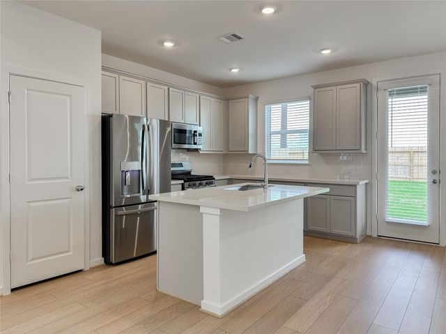 9726 Westminster Manor Dr, Cypress, TX 77433