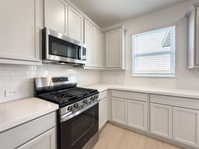 9726 Westminster Manor Dr, Cypress, TX 77433