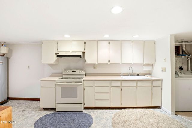 5420 Whitehouse Road, Greeneville, TN 37745