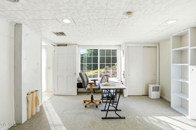 5420 Whitehouse Road, Greeneville, TN 37745