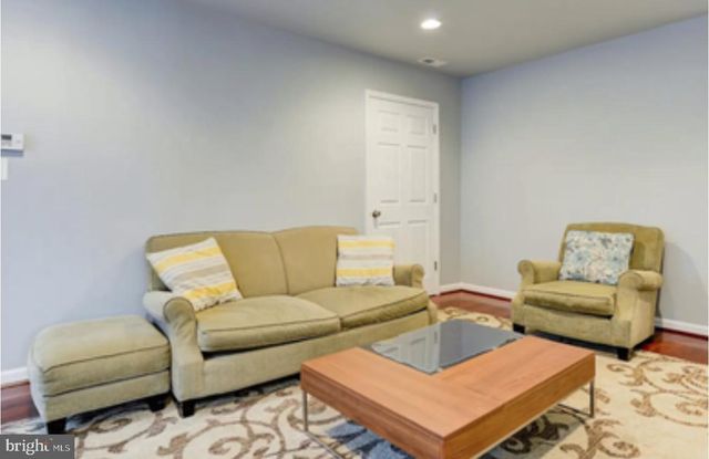 2700 ARLINGTON BLVD, Arlington, VA 22204