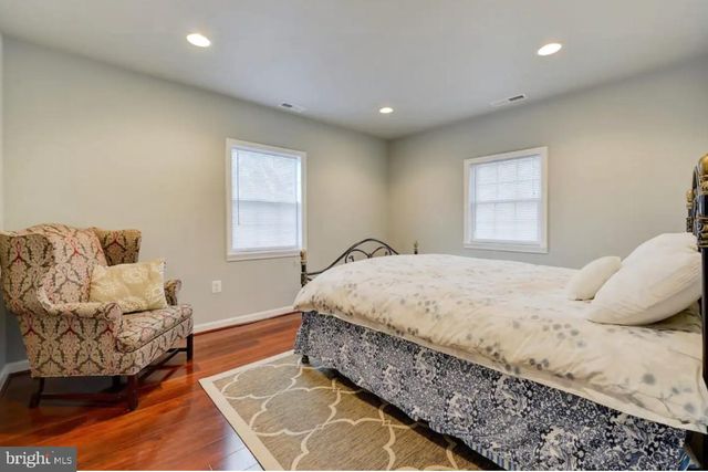 2700 ARLINGTON BLVD, Arlington, VA 22204