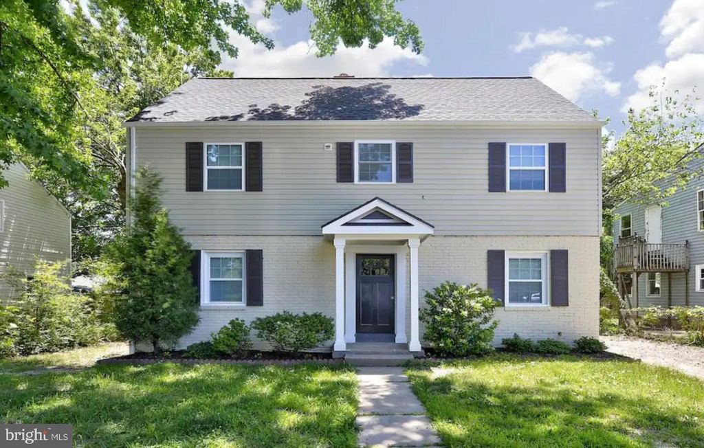 2700 ARLINGTON BLVD, Arlington, VA 22204