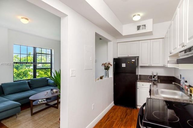 934 Michigan Ave 301, Miami Beach, FL 33139