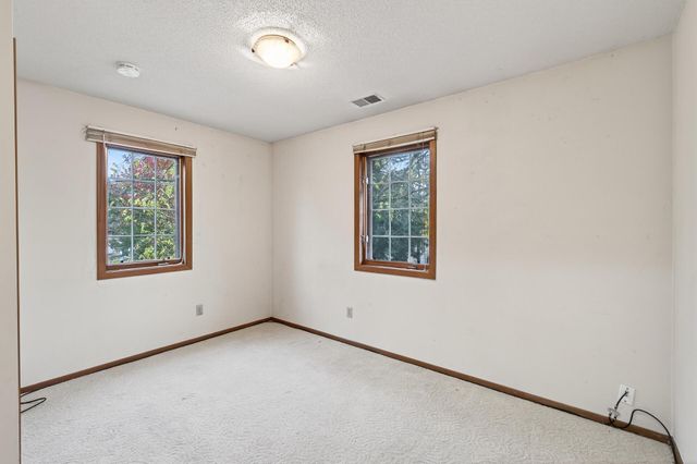 2023 Parkside Drive, Saint Paul, MN 55119