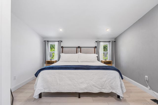 35 Lake Trail, Carmel, NY 10512