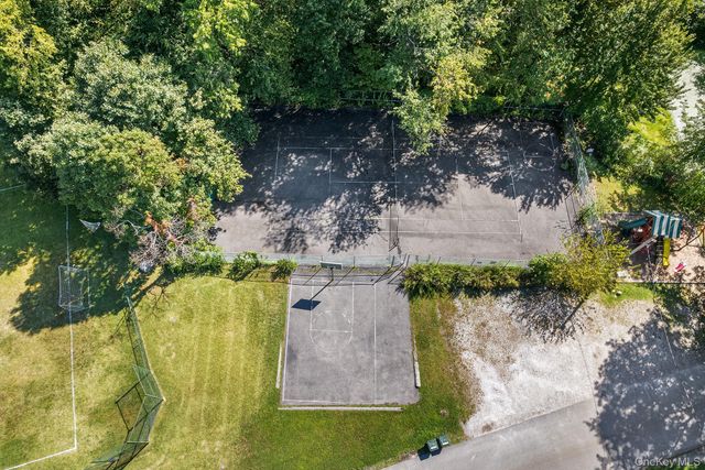 35 Lake Trail, Carmel, NY 10512