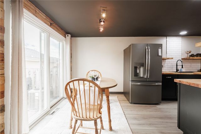 4 Clearfield Drive, Webster, NY 14580