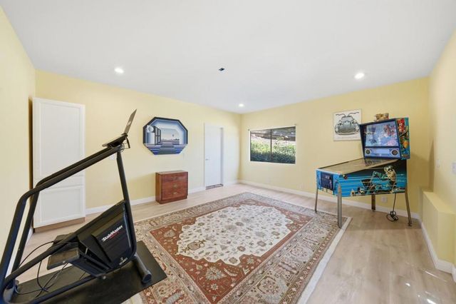 701 Day Valley Road, Aptos, CA 95003