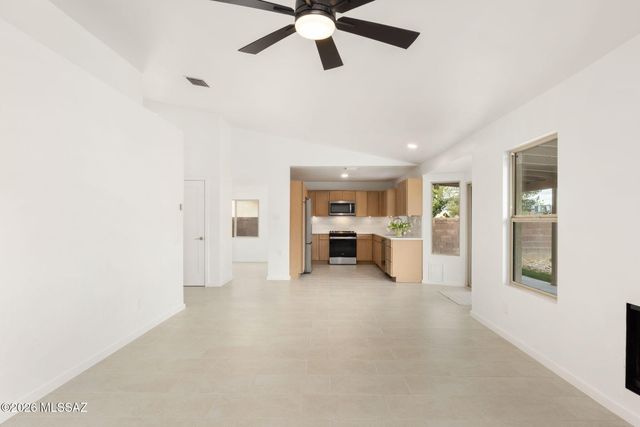 5360 W Grouse Way, Tucson, AZ 85742