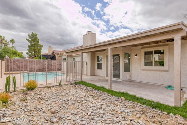 5360 W Grouse Way, Tucson, AZ 85742