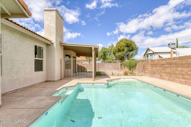 5360 W Grouse Way, Tucson, AZ 85742