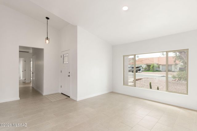 5360 W Grouse Way, Tucson, AZ 85742