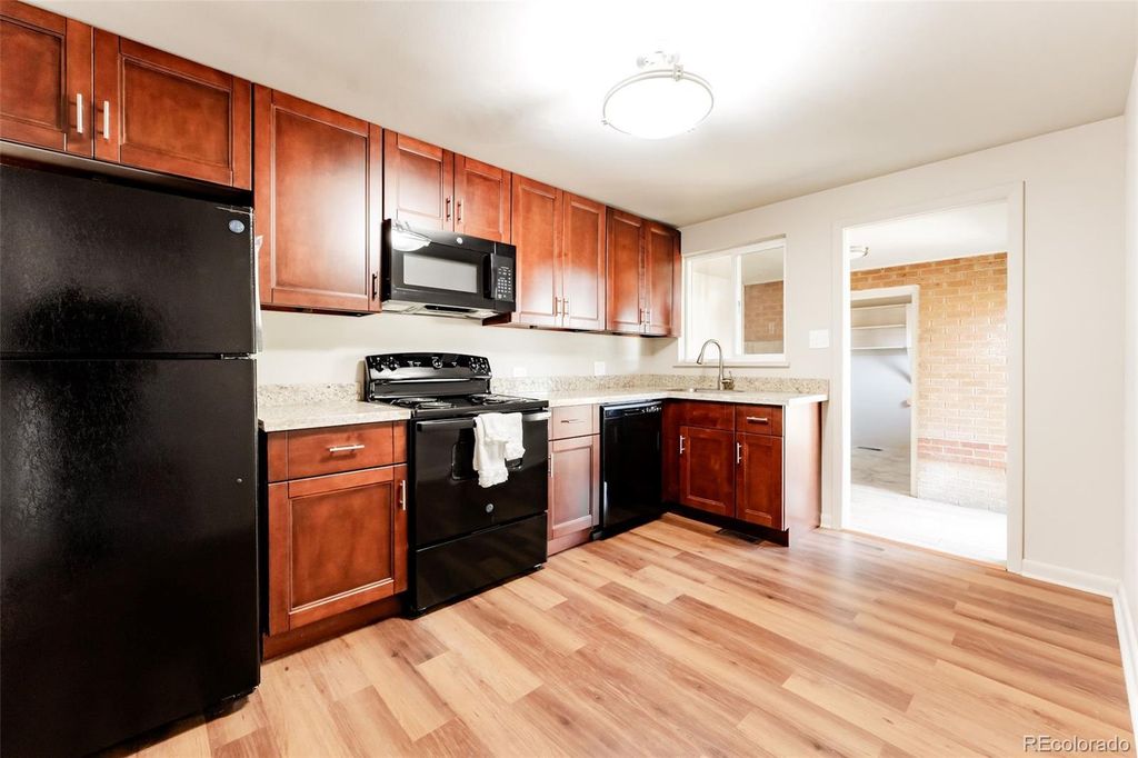 1775 Cody Street, Lakewood, CO 80215