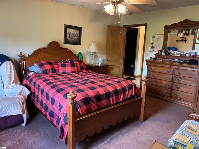 112 Arnold Road, Pelzer, SC 29669
