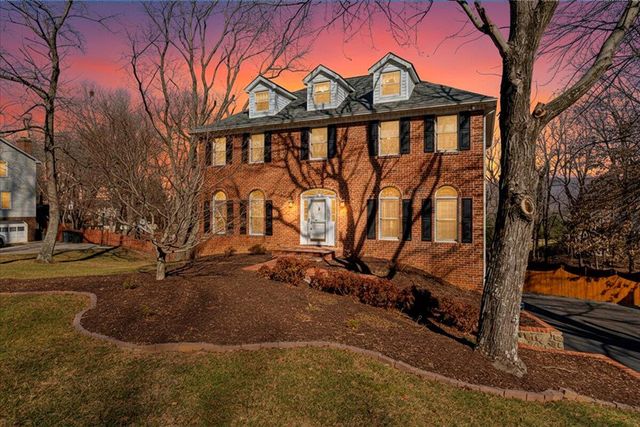 681 Stayman RD, Roanoke, VA 24019