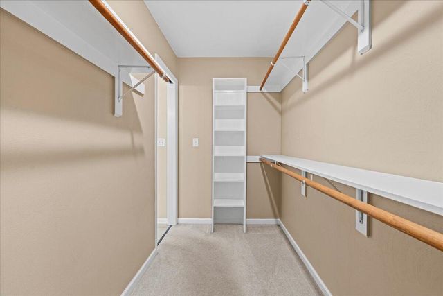 681 Stayman RD, Roanoke, VA 24019