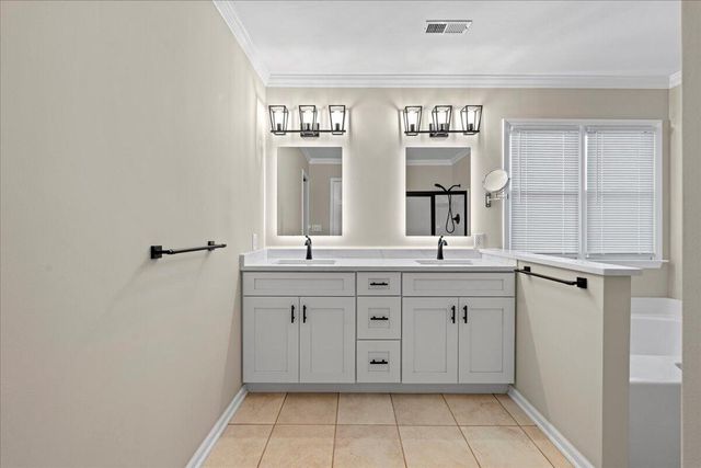 681 Stayman RD, Roanoke, VA 24019