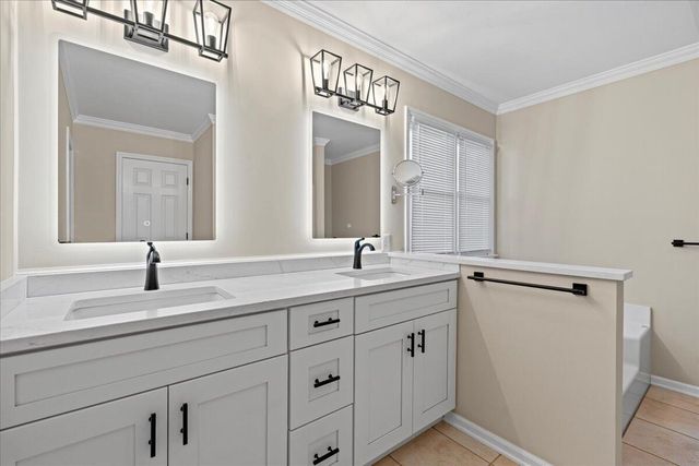 681 Stayman RD, Roanoke, VA 24019