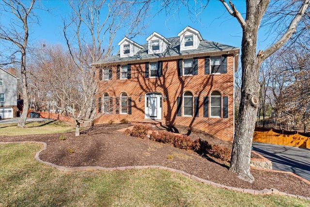 681 Stayman RD, Roanoke, VA 24019