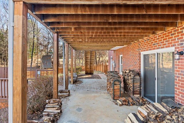 681 Stayman RD, Roanoke, VA 24019