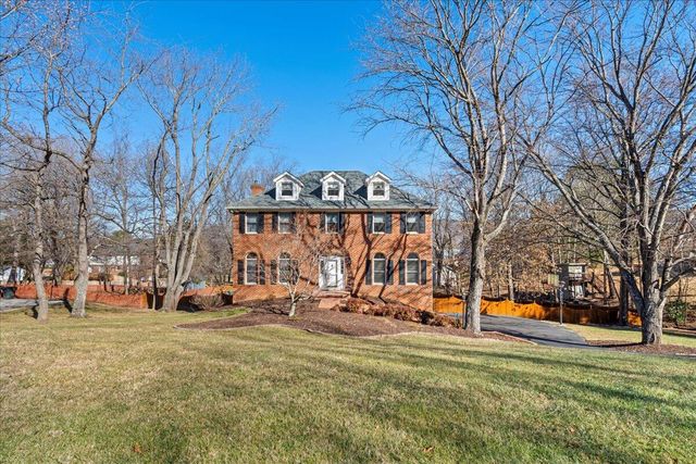681 Stayman RD, Roanoke, VA 24019