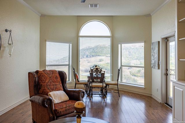 20 Tapatio Dr E Unit 305, Boerne, TX 78006