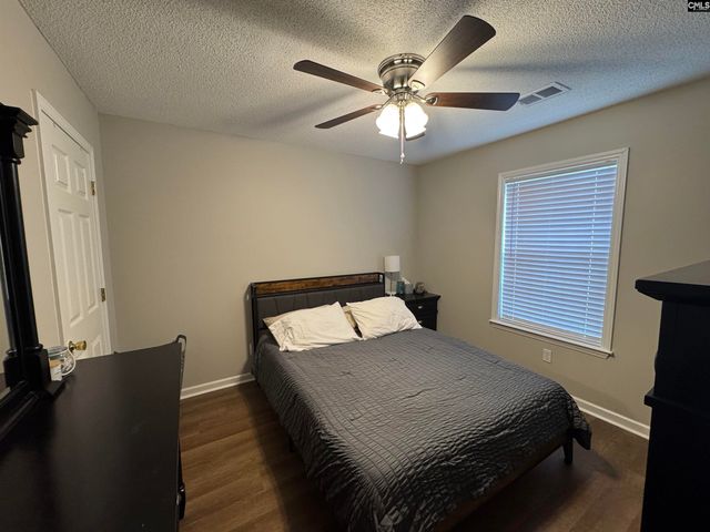 8 Hampton Oaks Place, Columbia, SC 29212