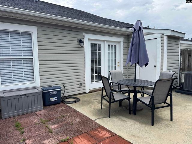 8 Hampton Oaks Place, Columbia, SC 29212