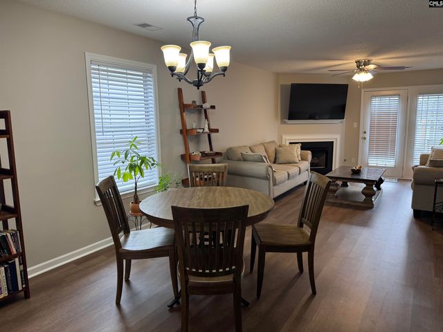 8 Hampton Oaks Place, Columbia, SC 29212