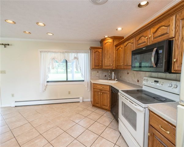 8663 Crestway Road, Clayton, OH 45315