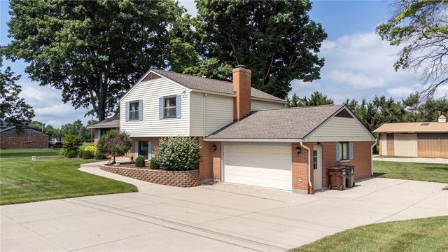 8663 Crestway Road, Clayton, OH 45315